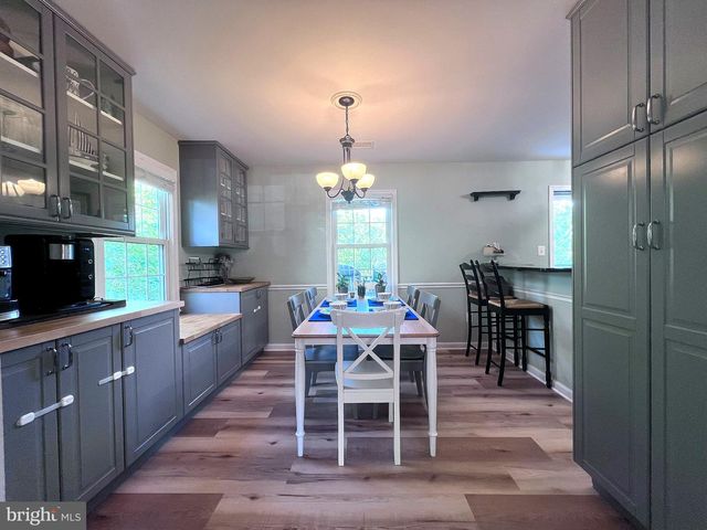 9436 GOSHEN LN, Burke, VA 22015