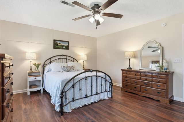 1033 Everett Dr, Smyrna, TN 37167