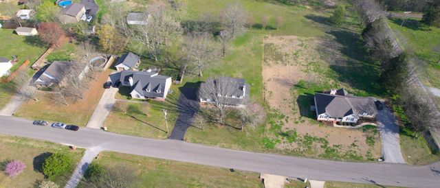 1033 Everett Dr, Smyrna, TN 37167