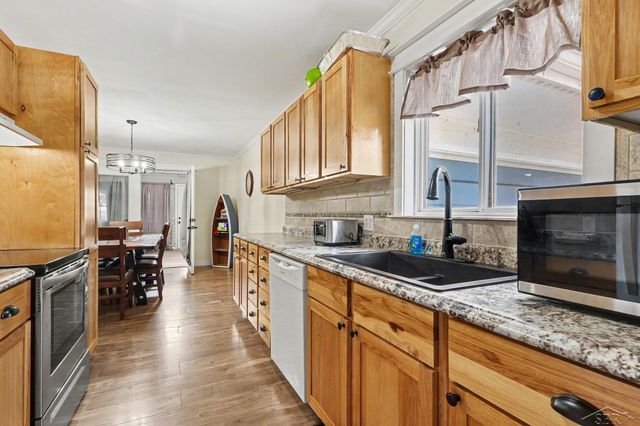 1596 Douglas Drive, Alabaster Twp, MI 48763