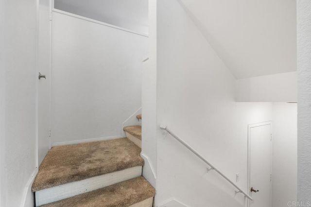 9230 Lake Murray Boulevard F, San Diego, CA 92119