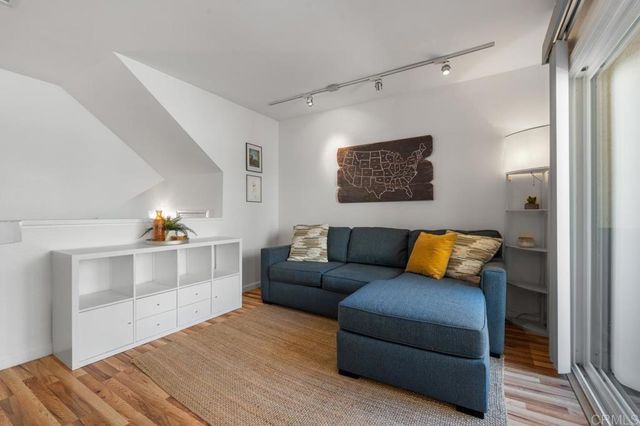 9230 Lake Murray Boulevard F, San Diego, CA 92119