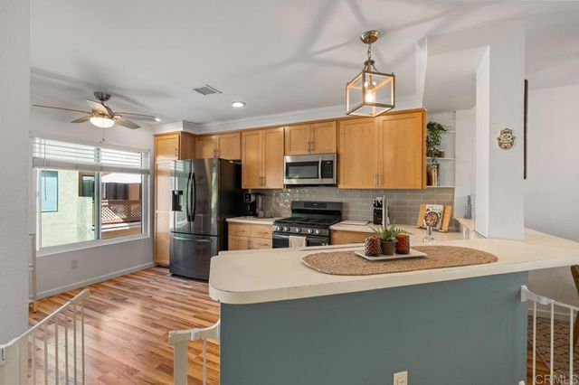 9230 Lake Murray Boulevard F, San Diego, CA 92119