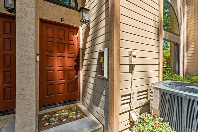 9230 Lake Murray Boulevard F, San Diego, CA 92119