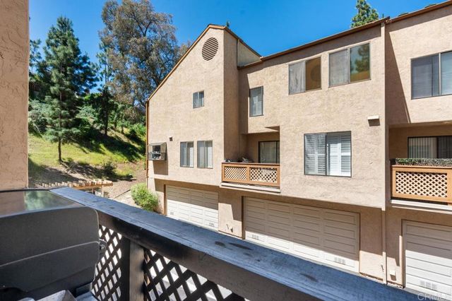 9230 Lake Murray Boulevard F, San Diego, CA 92119