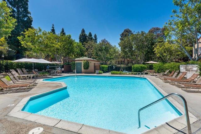 9230 Lake Murray Boulevard F, San Diego, CA 92119