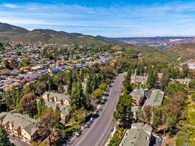 9230 Lake Murray Boulevard F, San Diego, CA 92119