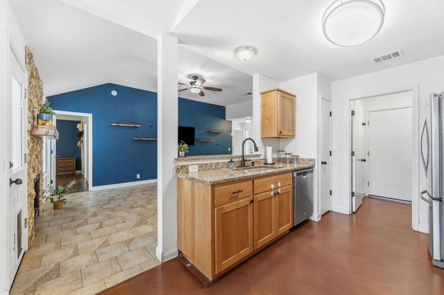 130 Riley CV, Kyle, TX 78640