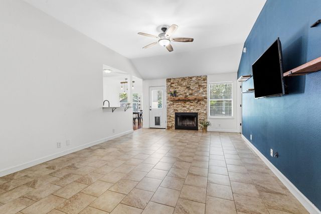 130 Riley CV, Kyle, TX 78640
