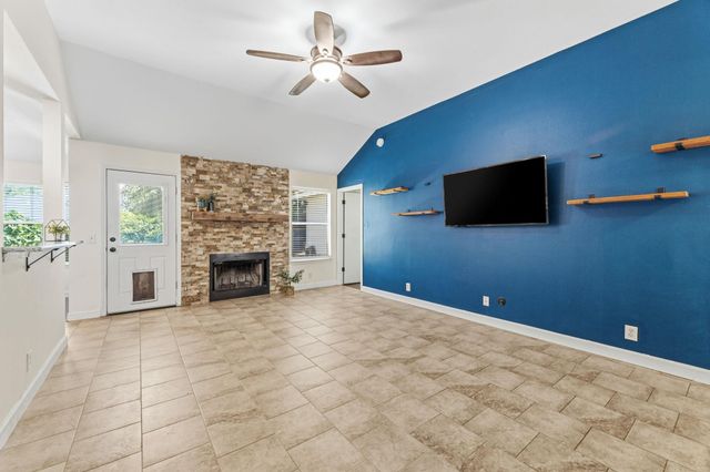 130 Riley CV, Kyle, TX 78640