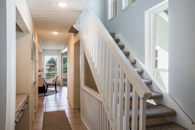 4421 Hidden Valley Court NE, Albuquerque, NM 87111
