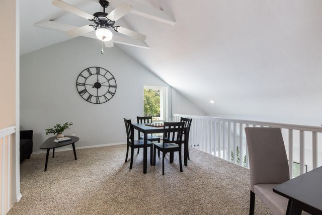 4421 Hidden Valley Court NE, Albuquerque, NM 87111