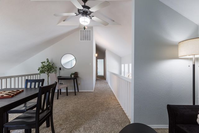 4421 Hidden Valley Court NE, Albuquerque, NM 87111