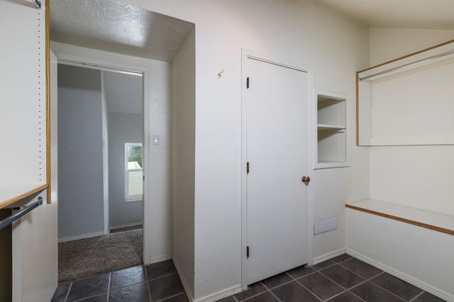 4421 Hidden Valley Court NE, Albuquerque, NM 87111