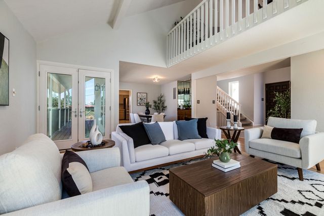 4421 Hidden Valley Court NE, Albuquerque, NM 87111