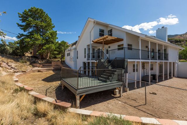 4421 Hidden Valley Court NE, Albuquerque, NM 87111