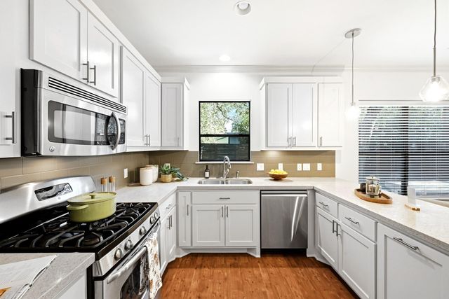 610 Fletcher ST B, Austin, TX 78704