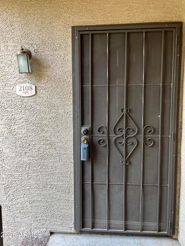 2929 W YORKSHIRE Drive 2108, Phoenix, AZ 85027