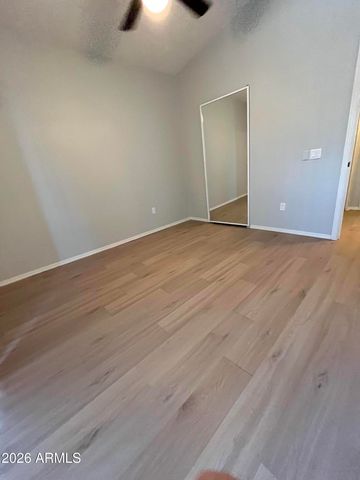 2929 W YORKSHIRE Drive 2108, Phoenix, AZ 85027