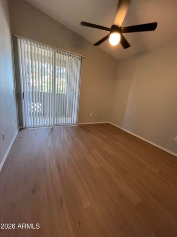 2929 W YORKSHIRE Drive 2108, Phoenix, AZ 85027