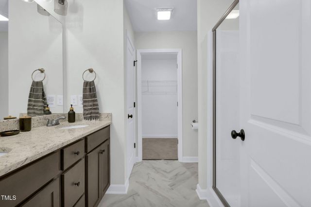 717 Utley Street, Holly Springs, NC 27540