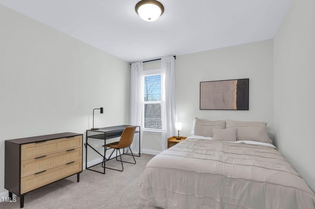 717 Utley Street, Holly Springs, NC 27540