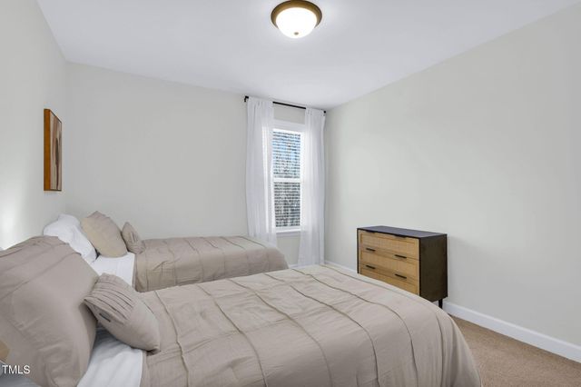 717 Utley Street, Holly Springs, NC 27540