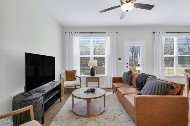 717 Utley Street, Holly Springs, NC 27540