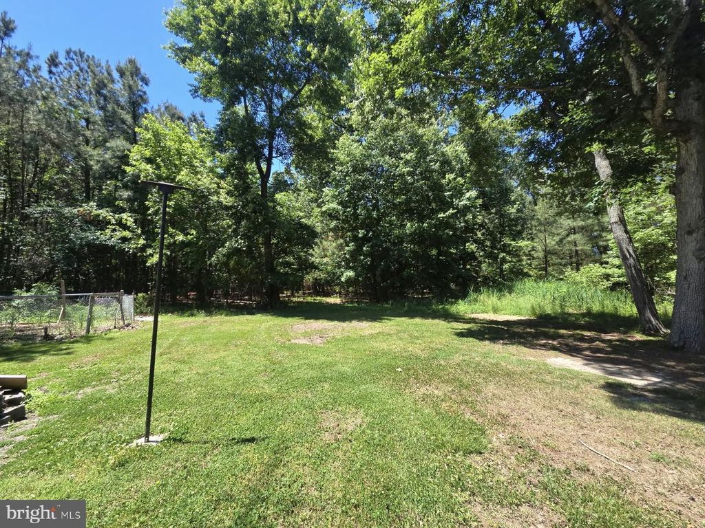 Image 23 of property listing at 5260 WILSON RD, Cambridge, MD 21613