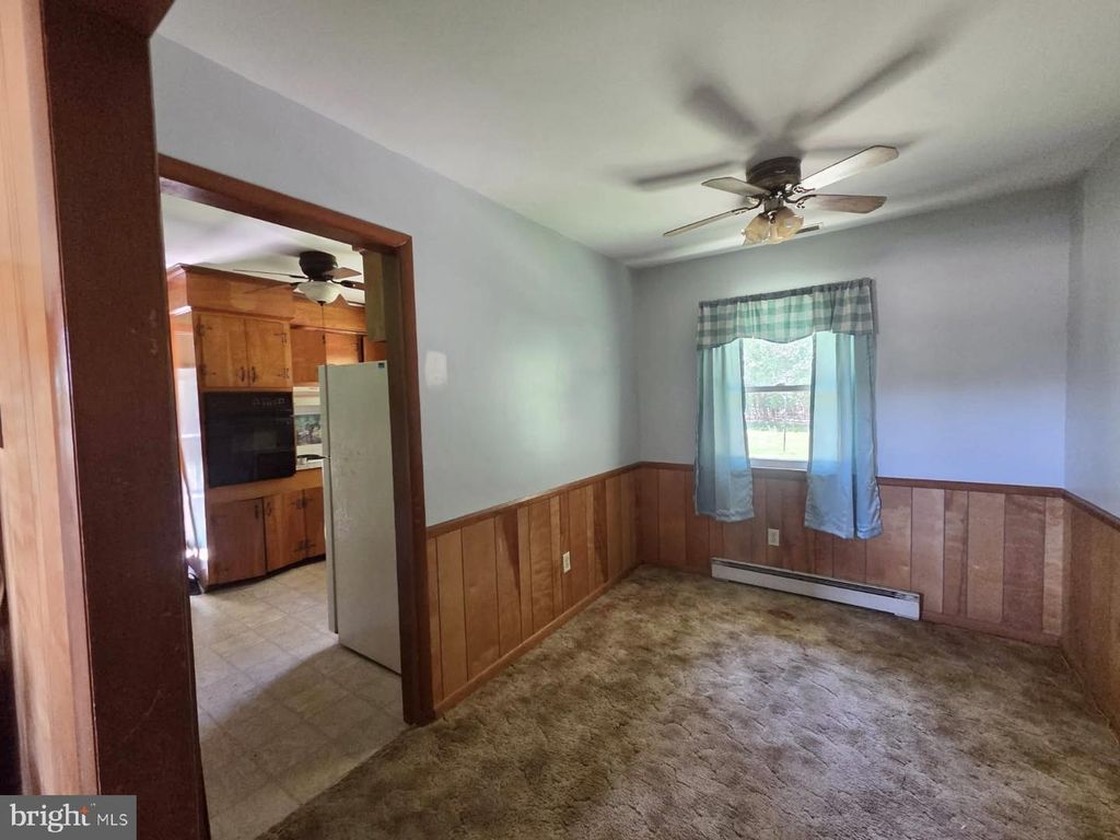 Image 9 of property listing at 5260 WILSON RD, Cambridge, MD 21613