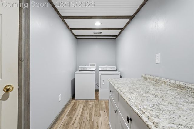 10130 St Ives Way, Grand Blanc Charter Township, MI 48439