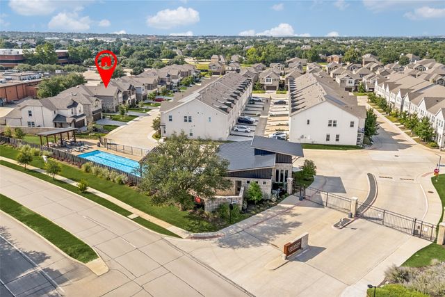 9927 Bates Street, Irving, TX 75063