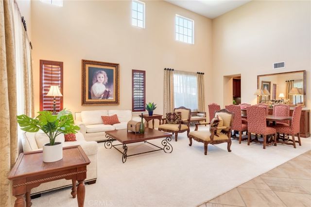 2967 Mangular, Corona, CA 92882