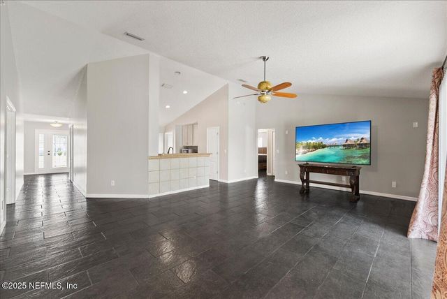 42 PERRY CREEK Drive, Jacksonville, FL 32220