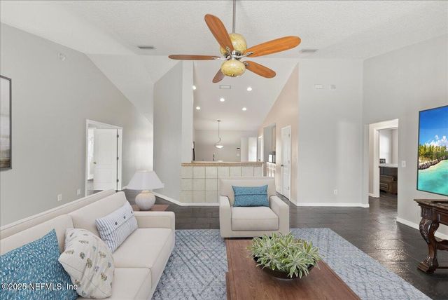 42 PERRY CREEK Drive, Jacksonville, FL 32220