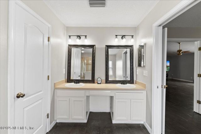 42 PERRY CREEK Drive, Jacksonville, FL 32220