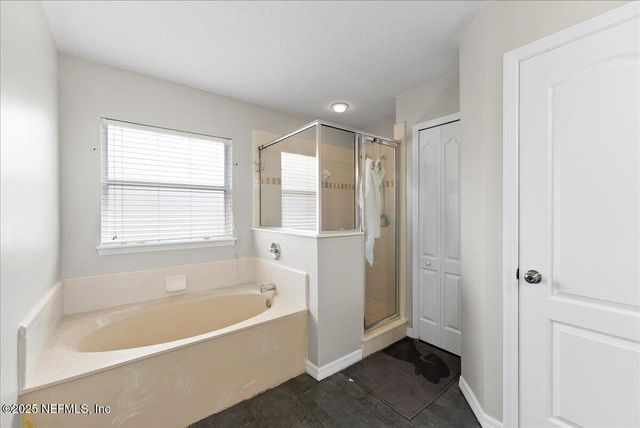 42 PERRY CREEK Drive, Jacksonville, FL 32220