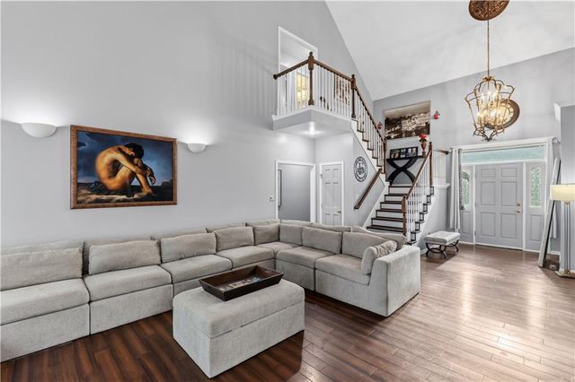 7407 Marion Avenue, Kansas City, MO 64133