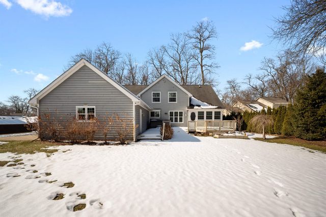 5020 Whitlow Court, Commerce Twp, MI 48382