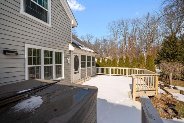 5020 Whitlow Court, Commerce Twp, MI 48382