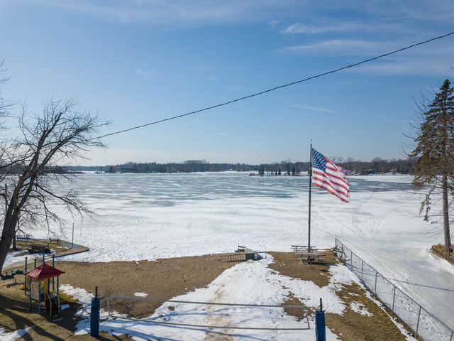 5020 Whitlow Court, Commerce Twp, MI 48382