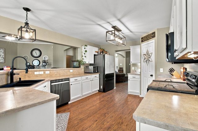 116 Springfield Circle, Red Oak, TX 75165