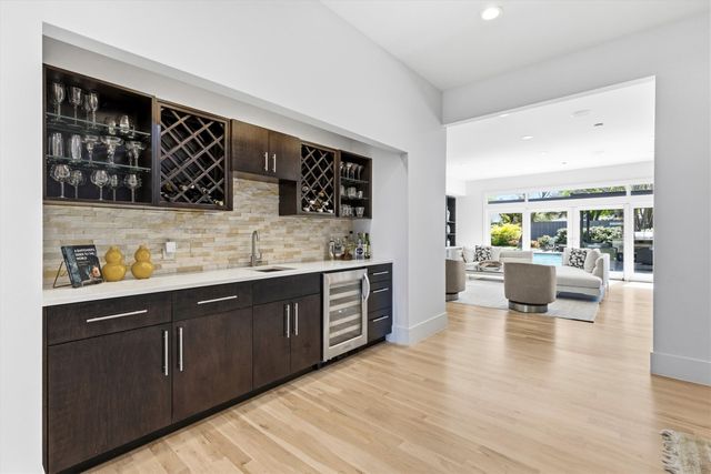 4418 Crooked Lane, Dallas, TX 75229