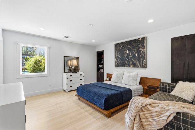 4418 Crooked Lane, Dallas, TX 75229