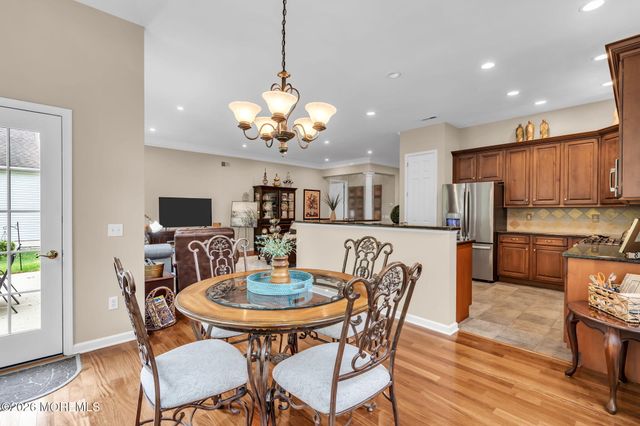 36 Muirfield Road, Jackson, NJ 08527