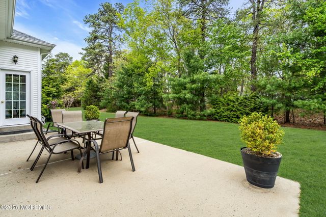 36 Muirfield Road, Jackson, NJ 08527