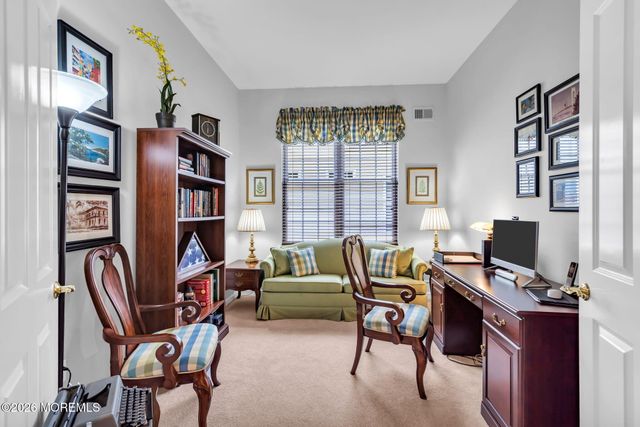 36 Muirfield Road, Jackson, NJ 08527