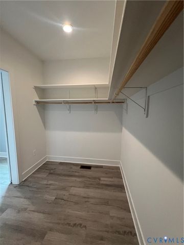 662 Glebe Harbor Dr, Montross, VA 22520