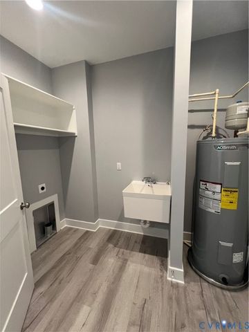 662 Glebe Harbor Dr, Montross, VA 22520