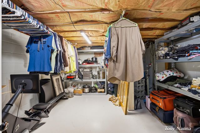 1620 W Norton Avenue, Norton Shores, MI 49441